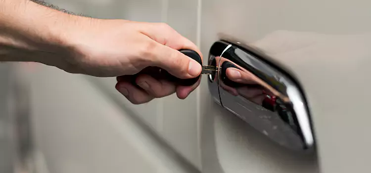 Why Choose Our Auto Locksmith Team in Trois-Rivieres, QC?