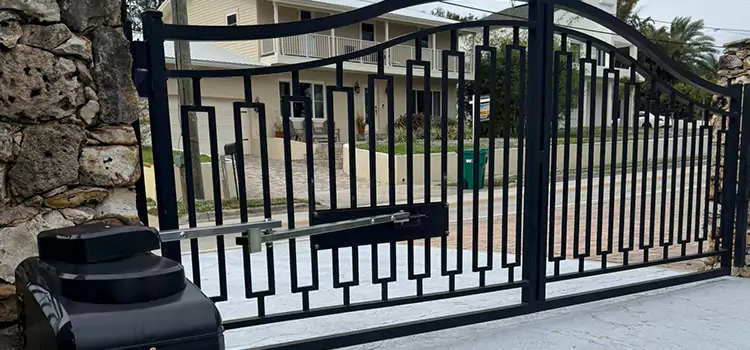 Swing Gate Opener with Keypad Trois-Rivieres