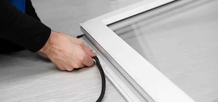 Commercial Door Weather Stripping Trois-Rivieres