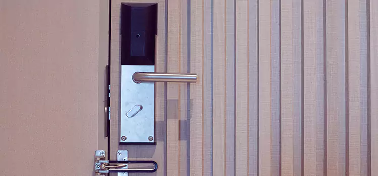 Installing a Maglock Trois-Rivieres
